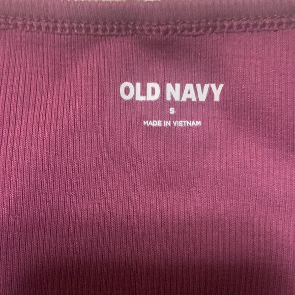 Old navy ribbed top - Picture 2 of 2